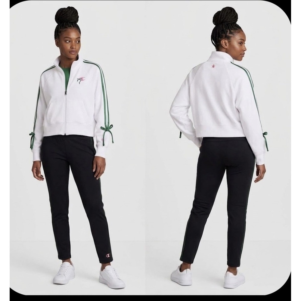 Champion In The Stands Long Sleeve Full Zip Mock Bright White Women's XL